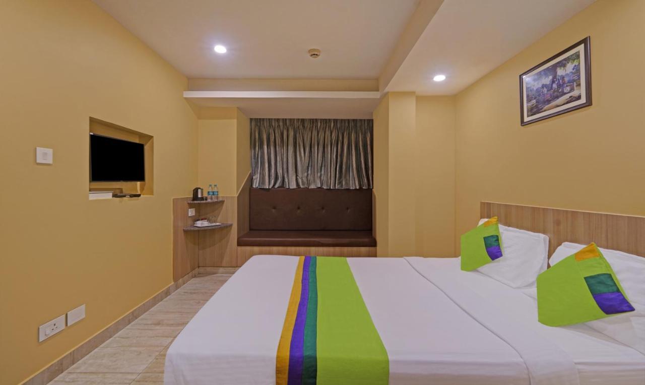 Treebo Fourth Avenue Hotel Ченай Екстериор снимка